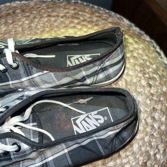 Vans Plaid Sneakers - Picture 6 of 8